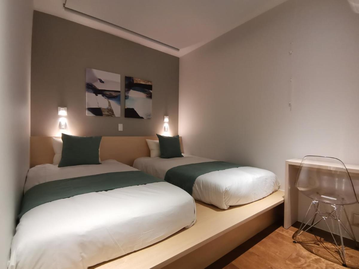 Shhotel 1フロア貸切り 広々2Ldk Naha Bagian luar foto